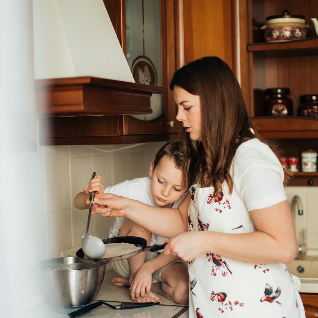 Cover Image for Healthy Eating Tips for Busy Working Parents: A Dietitian's Guide